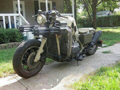 1aweird-machine-gun-bike.jpg